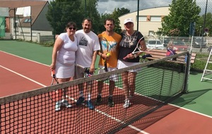 Tournoi interne Double mixte du TC Chambly et barbecue 15 et 16 juin